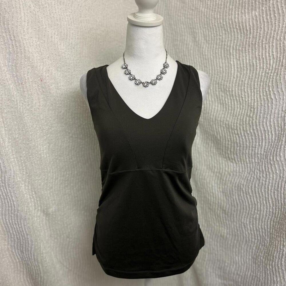 Athleta V Neck Tank Top 36D Built In Support Olive Green Athleisure